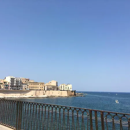 Maniace 57, Ortigia Historic Center, 200 Mt From The Dom wakacyjny